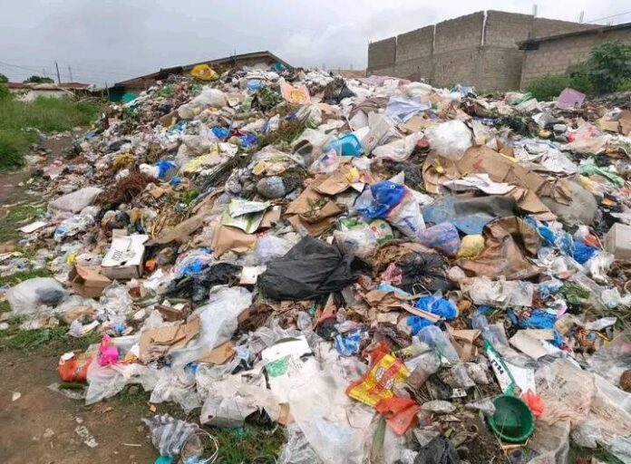 Mounting Garbage Crisis Sparks Health Fears in Gbarnga’s Broad Street Area
